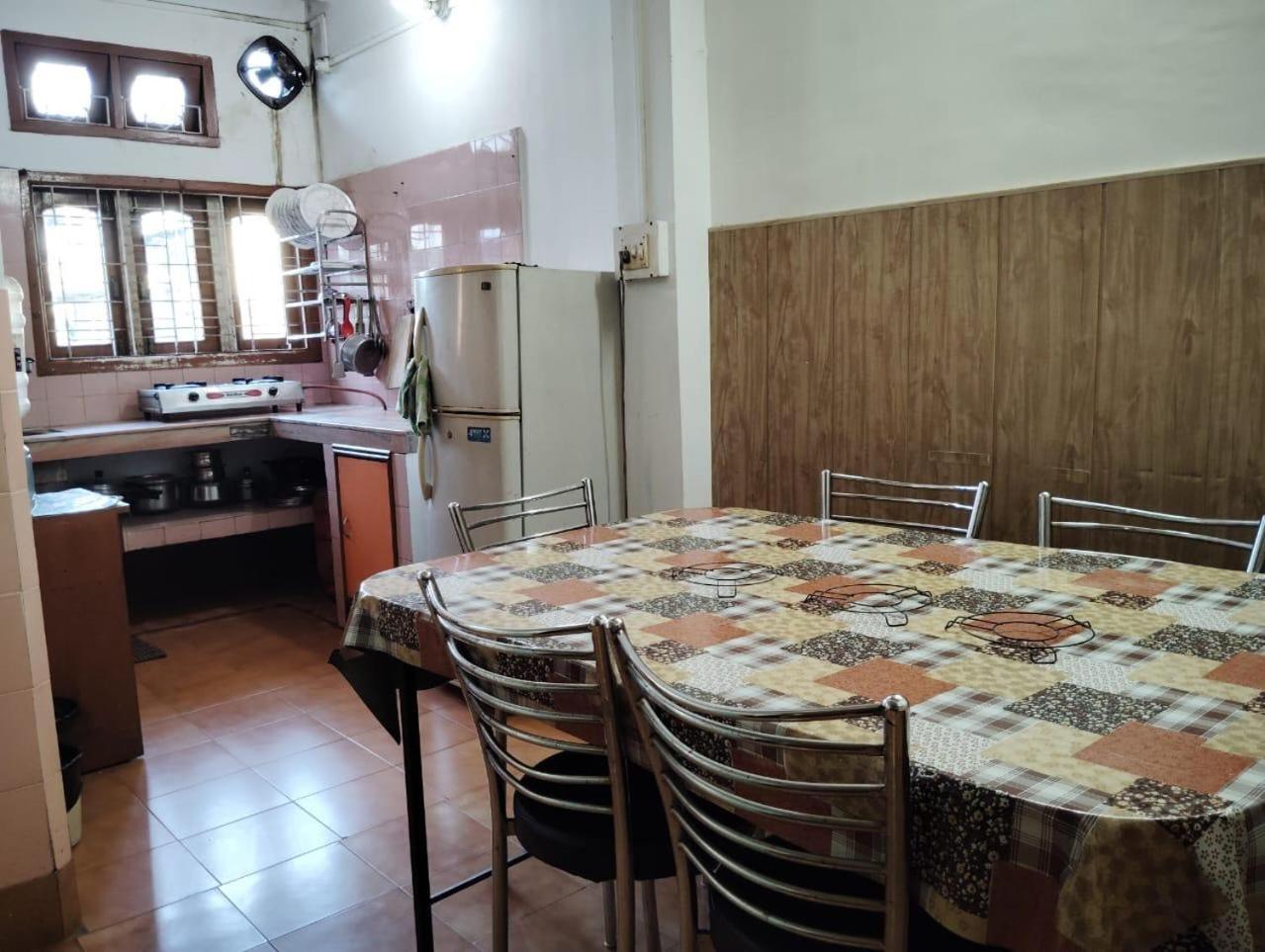 Amazing Homestay Guwahati Exterior foto