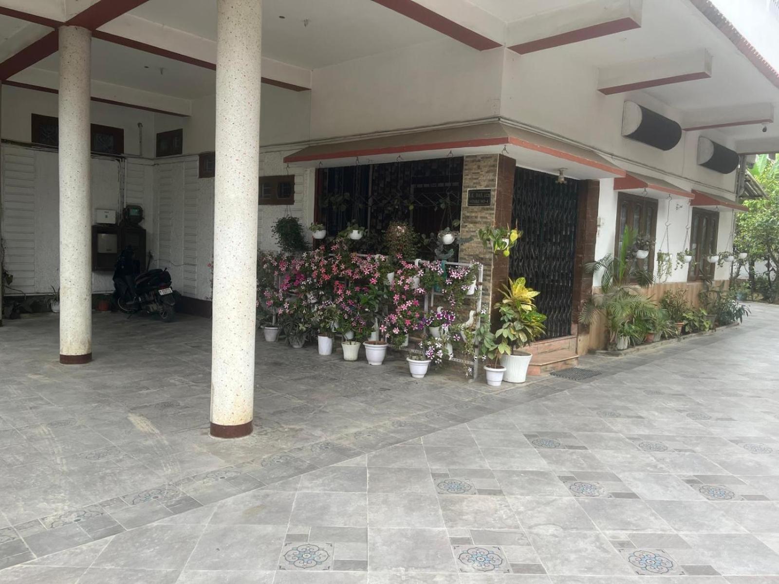 Amazing Homestay Guwahati Exterior foto
