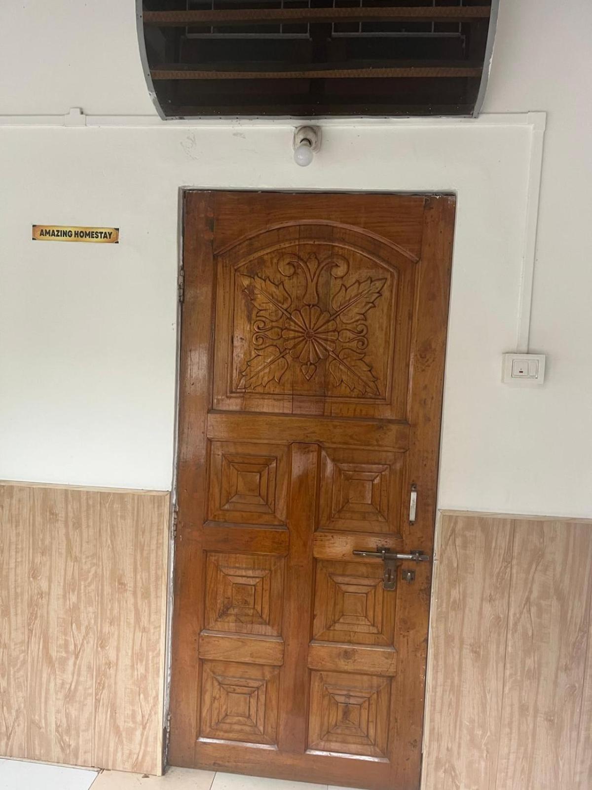 Amazing Homestay Guwahati Exterior foto